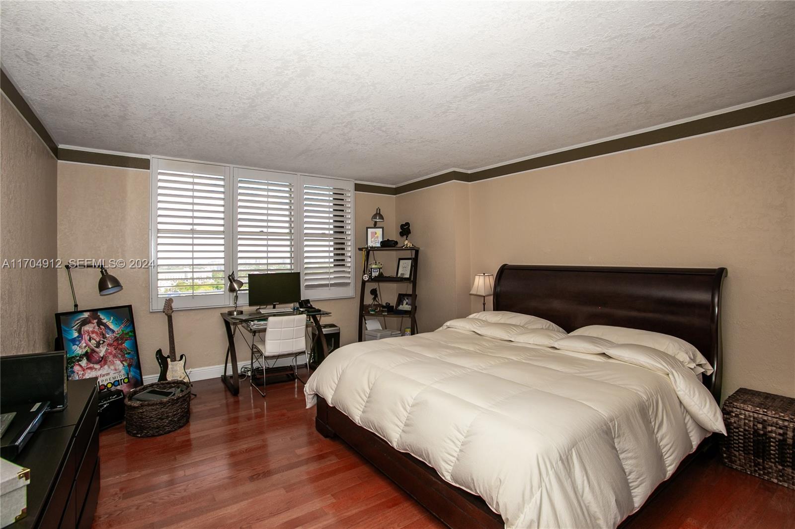 1800 NE 114th Street
