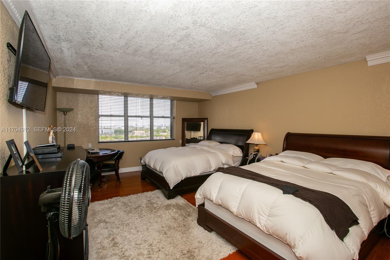 1800 NE 114th Street