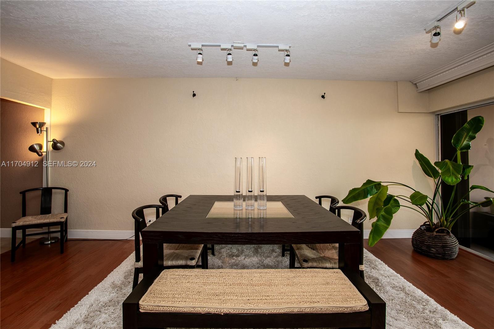 1800 NE 114th Street