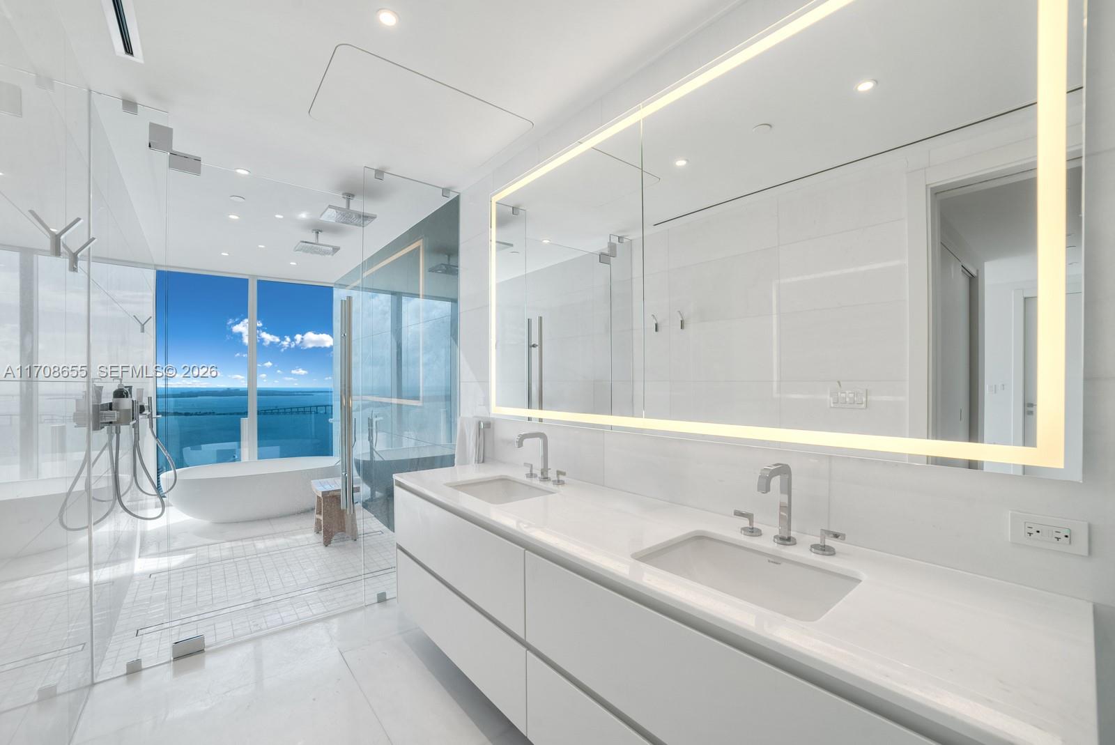 300 Biscayne Blvd Way