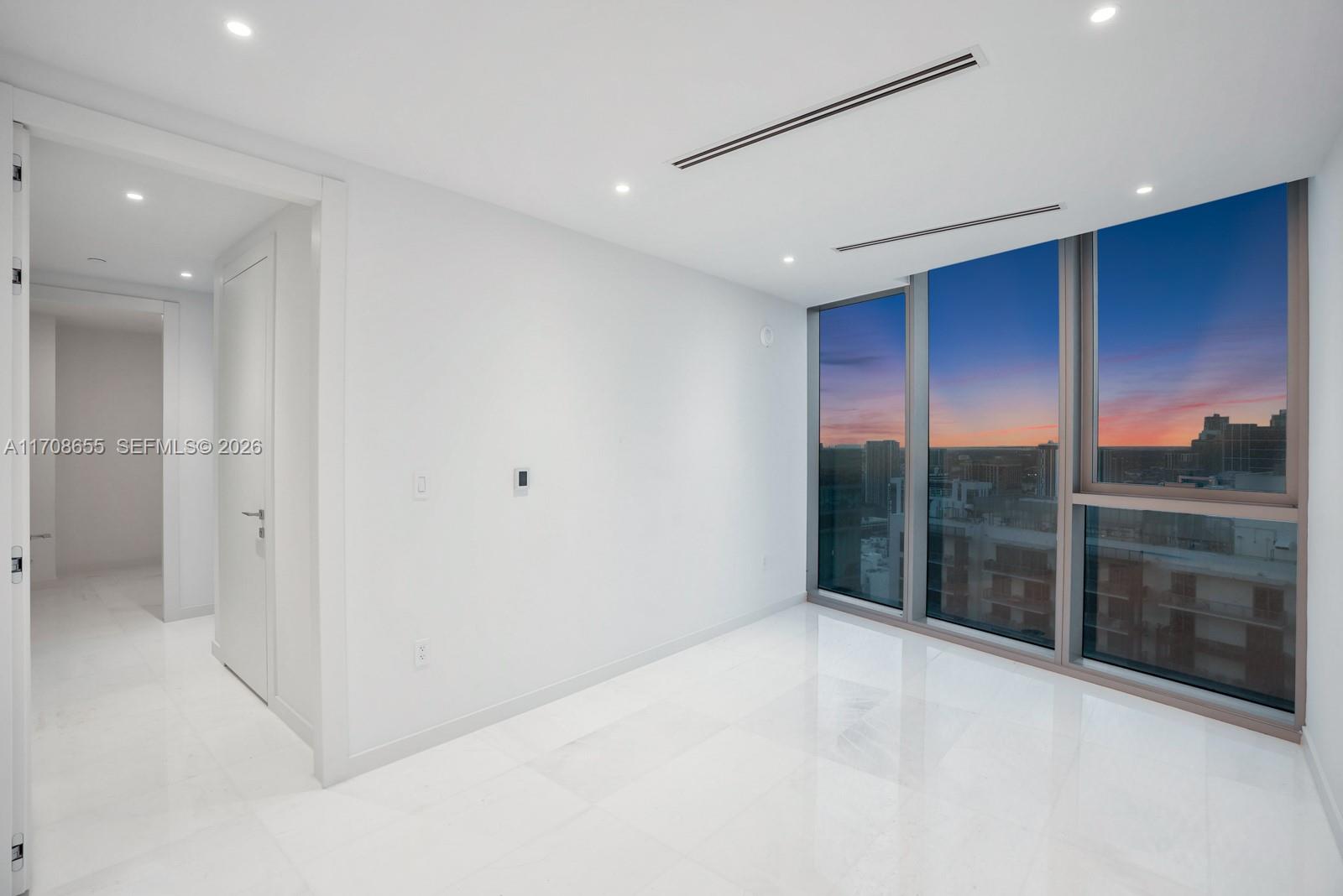 300 Biscayne Blvd Way