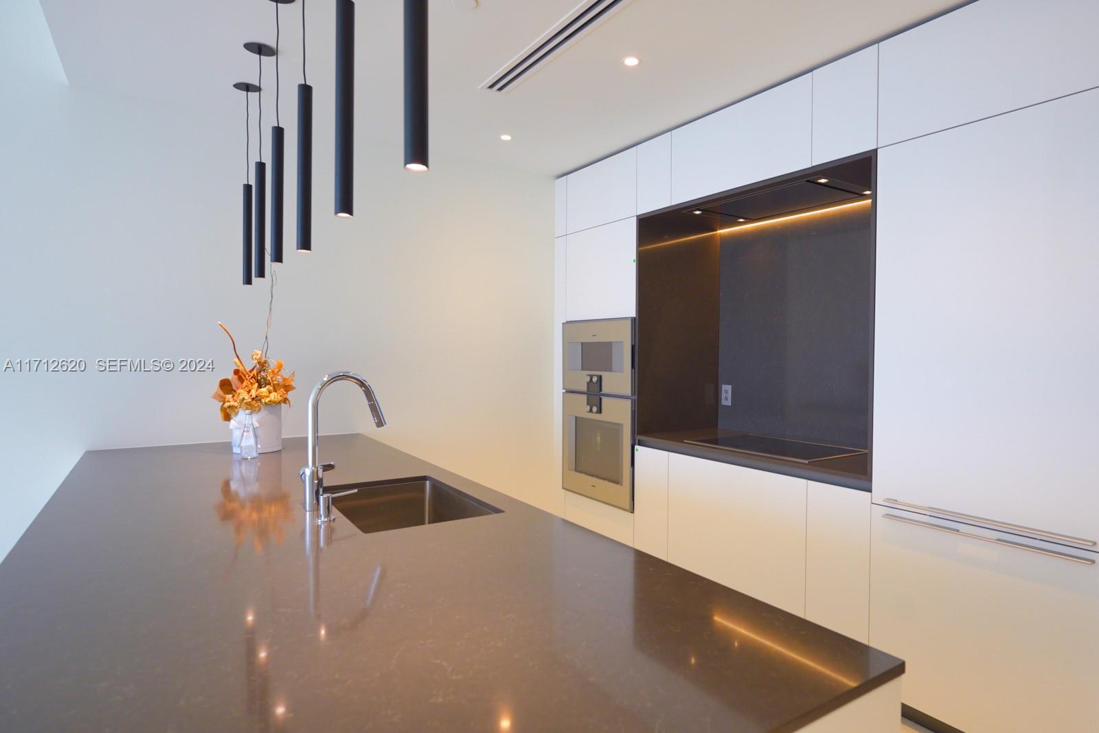 300 Biscayne Boulevard Way