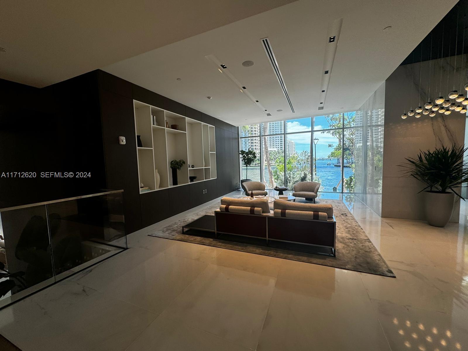 300 Biscayne Boulevard Way