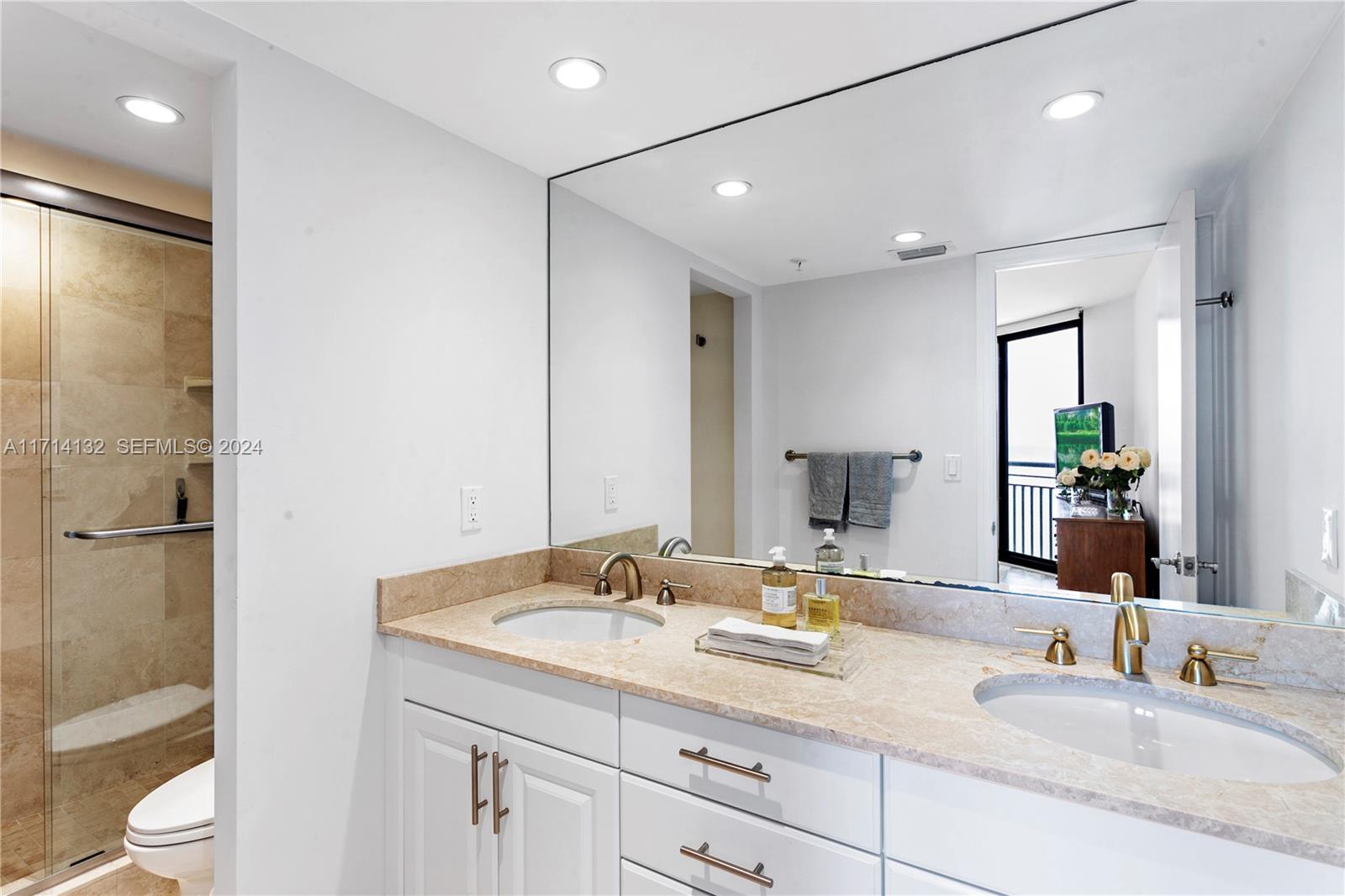3000 N Ocean Drive