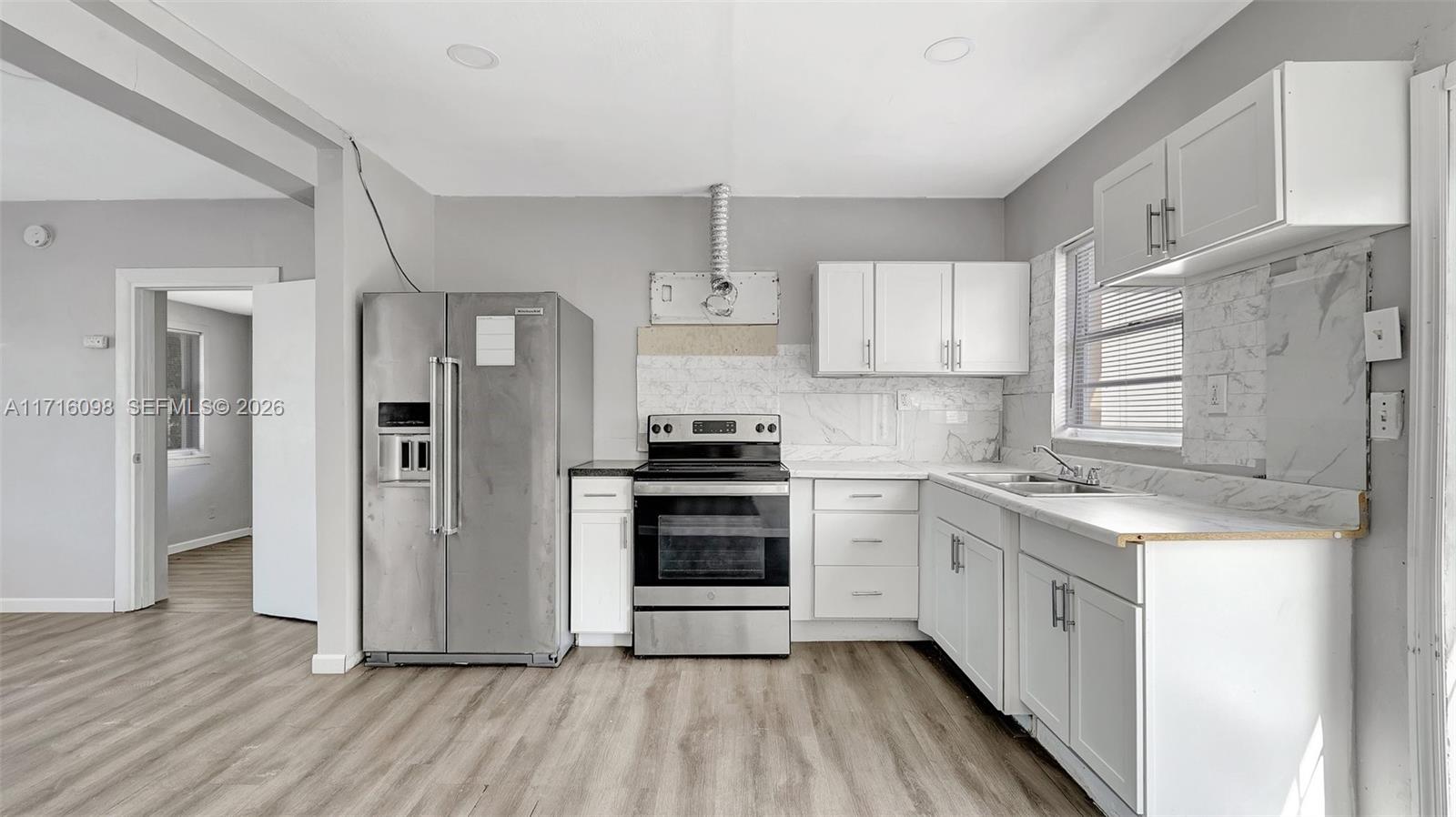 1240 SW 32nd Avenue gallery image #11