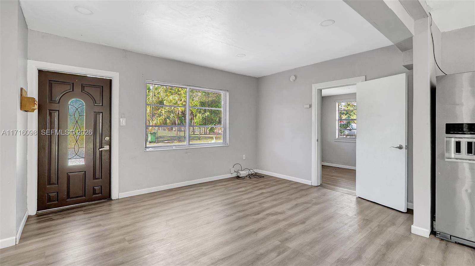 1240 SW 32nd Avenue gallery image #12