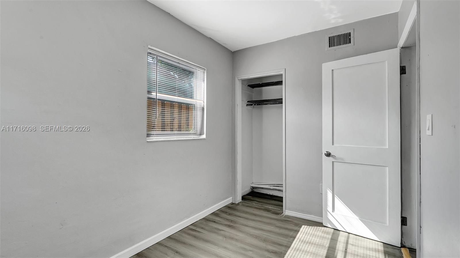 1240 SW 32nd Avenue gallery image #19
