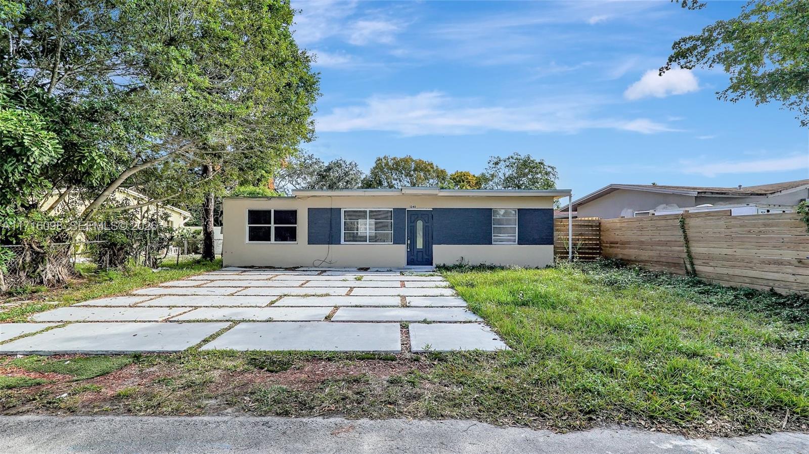 1240 SW 32nd Avenue gallery image #31