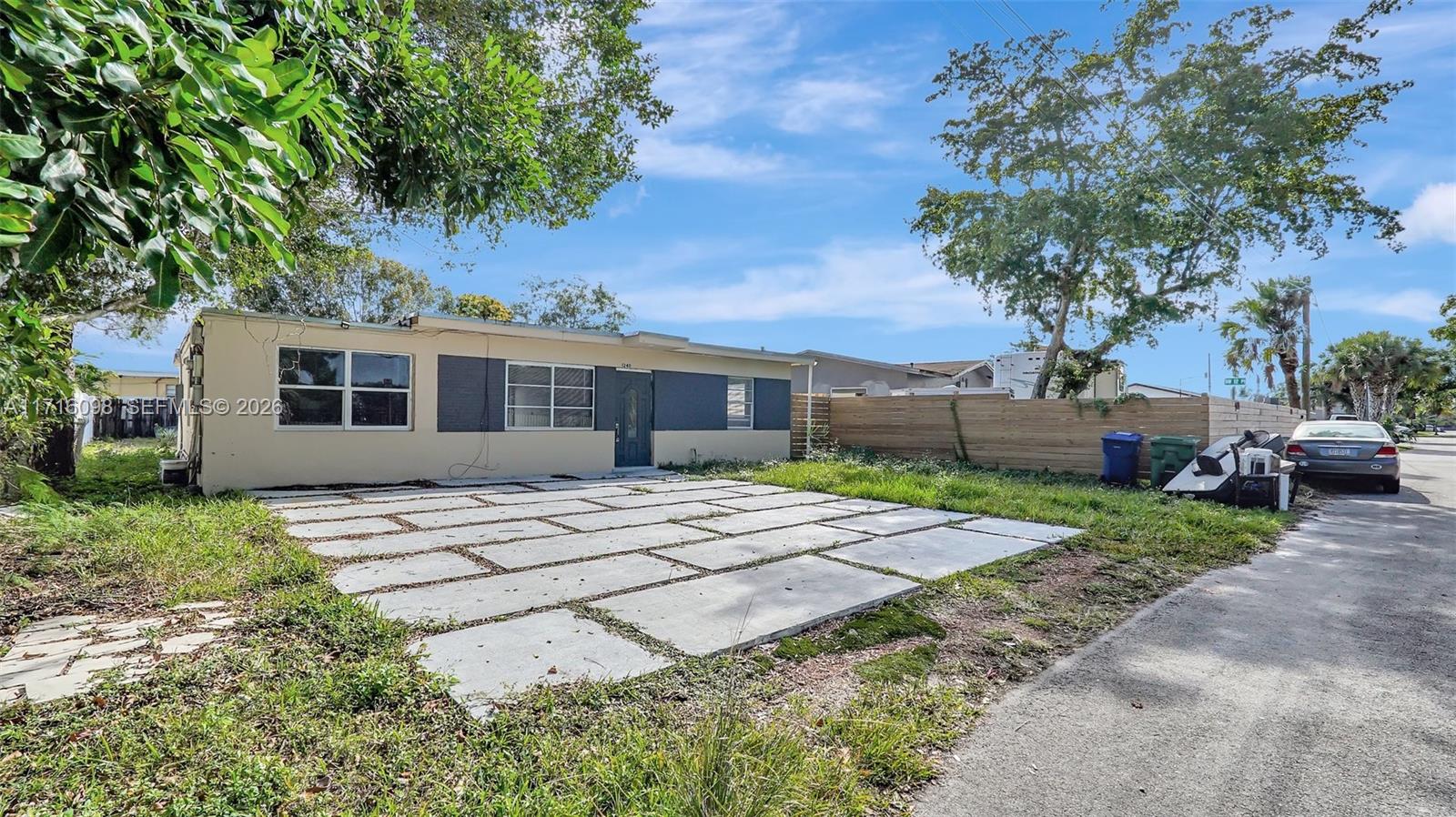 1240 SW 32nd Avenue gallery image #34