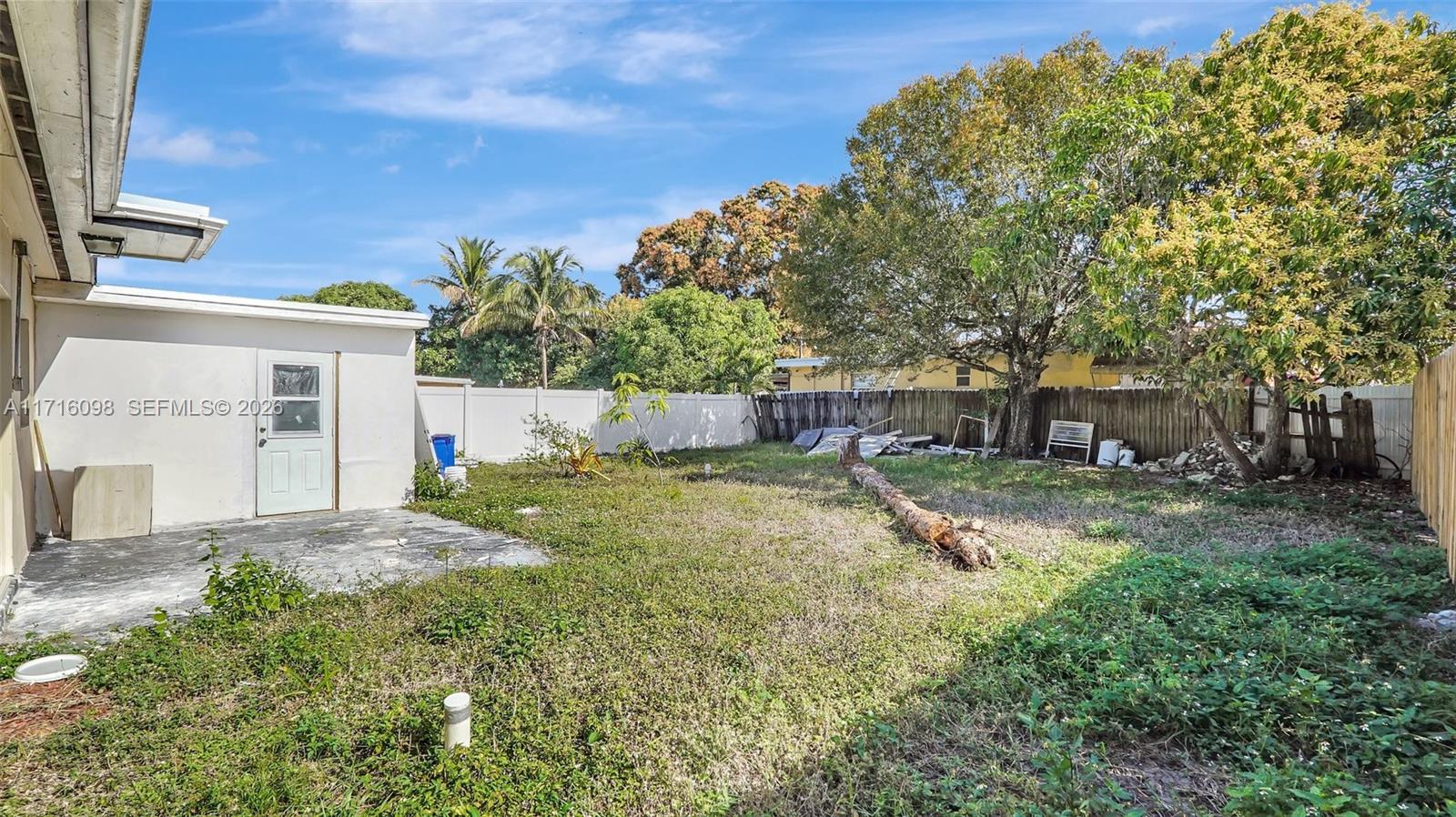1240 SW 32nd Avenue gallery image #36