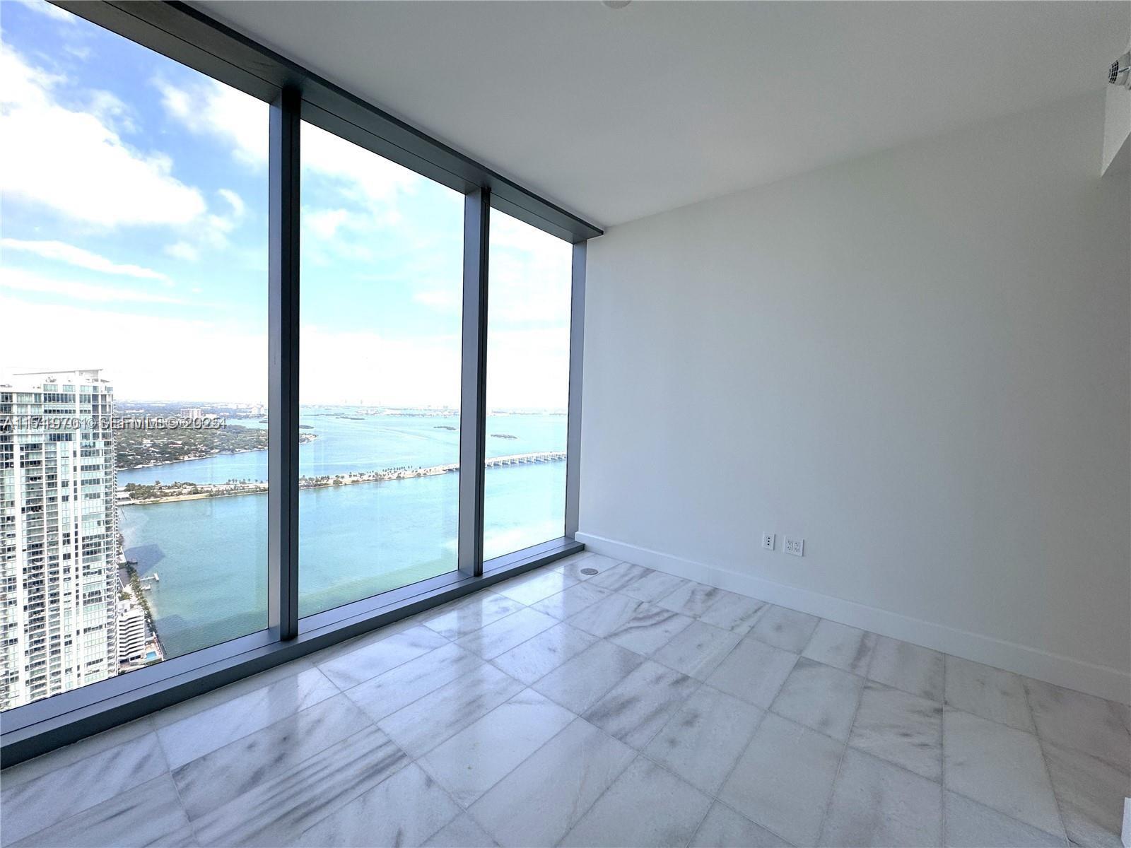 700 NE 26th Terrace
