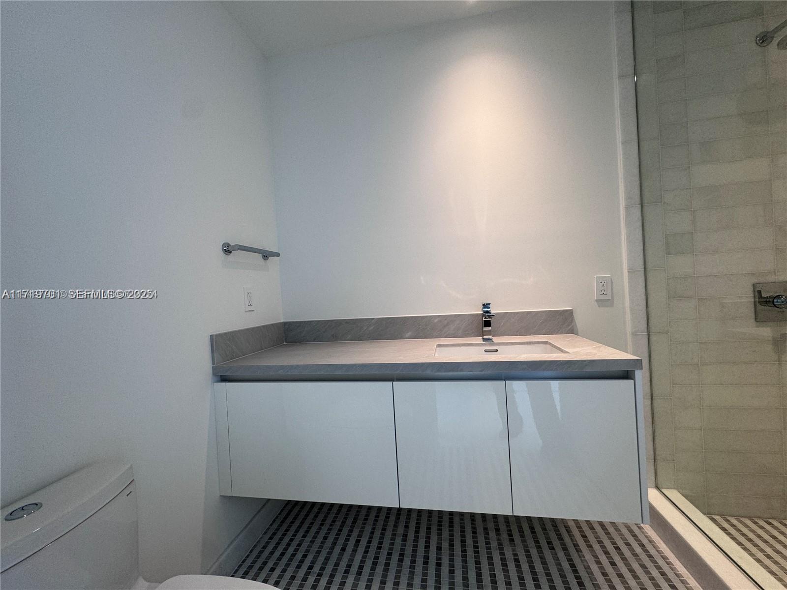 700 NE 26th Terrace