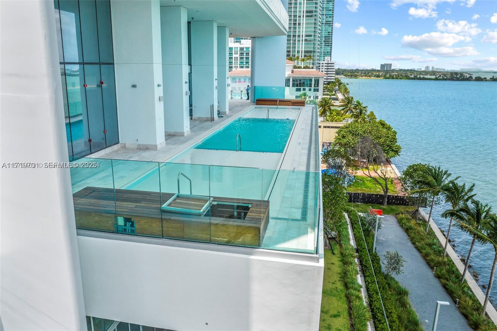 700 NE 26th Terrace