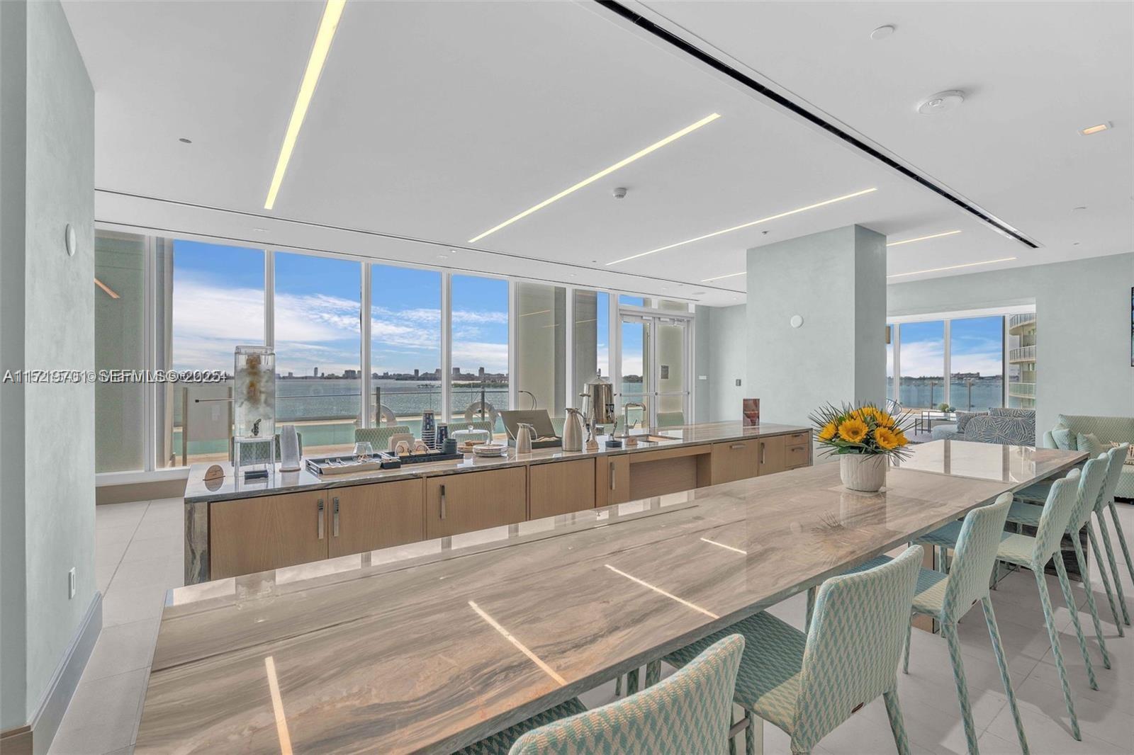 700 NE 26th Terrace
