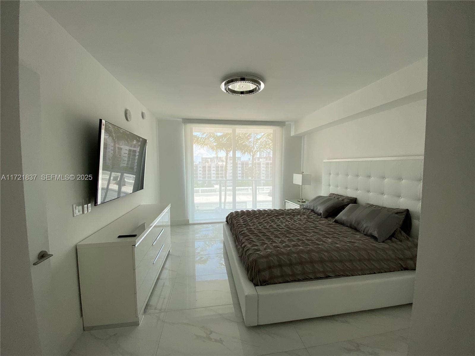 300 Sunny Isles Boulevard