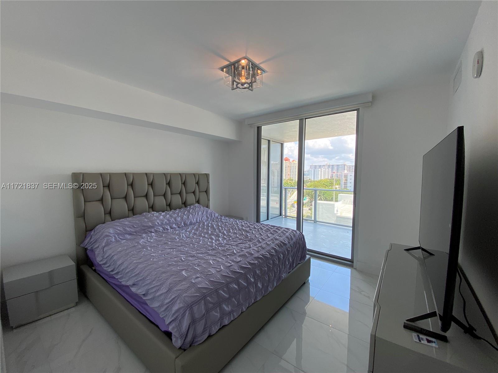 300 Sunny Isles Boulevard