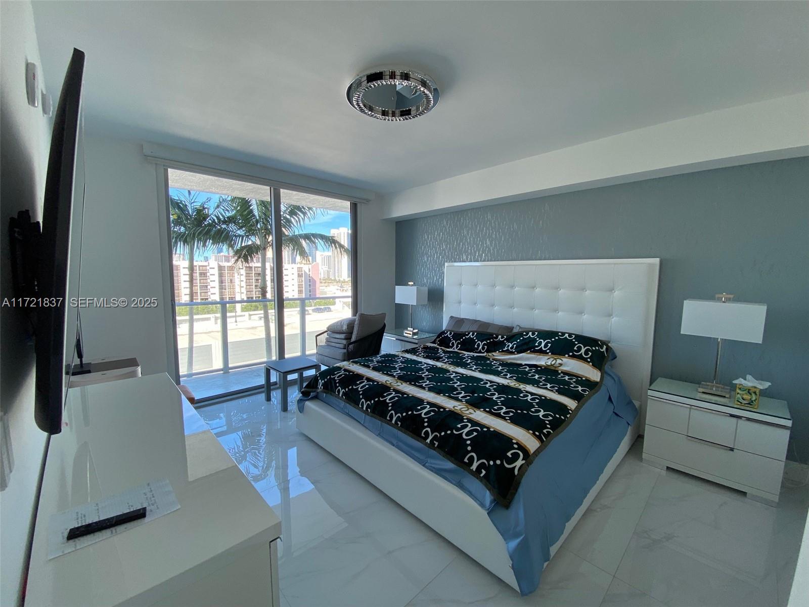 300 Sunny Isles Boulevard