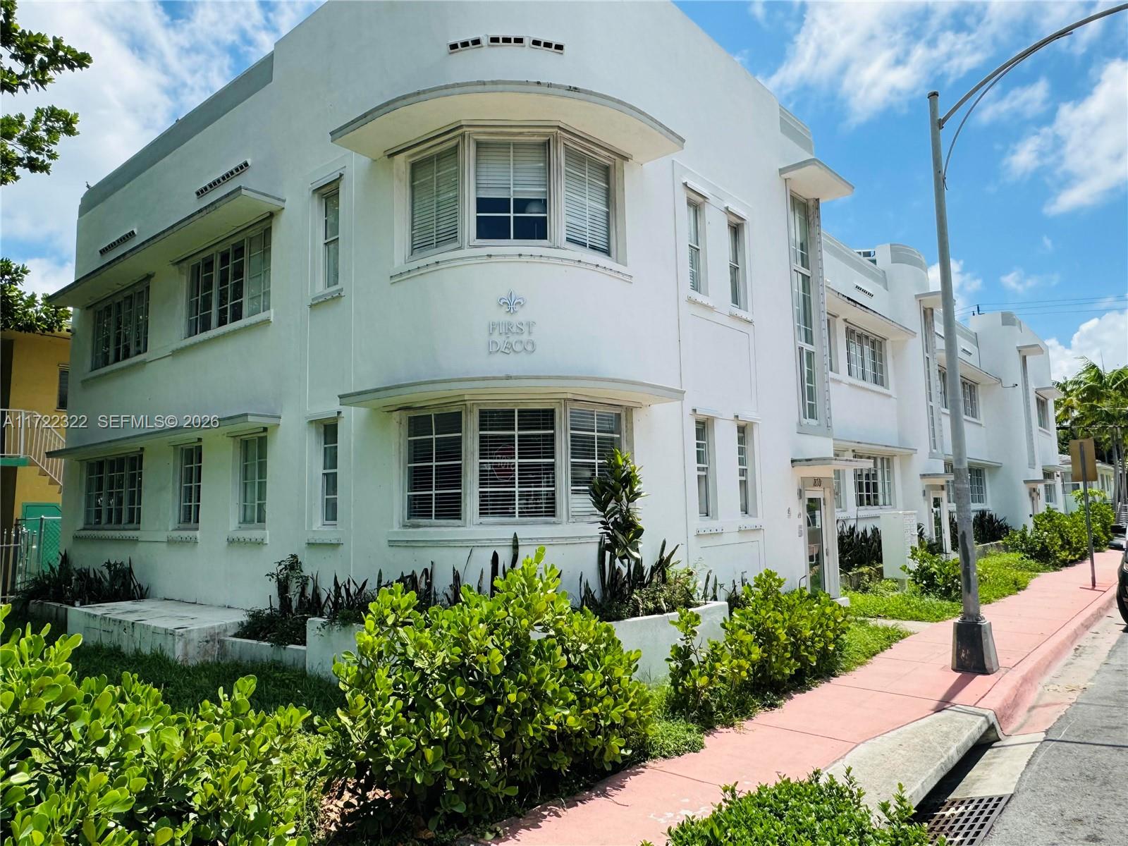 810 7th Street