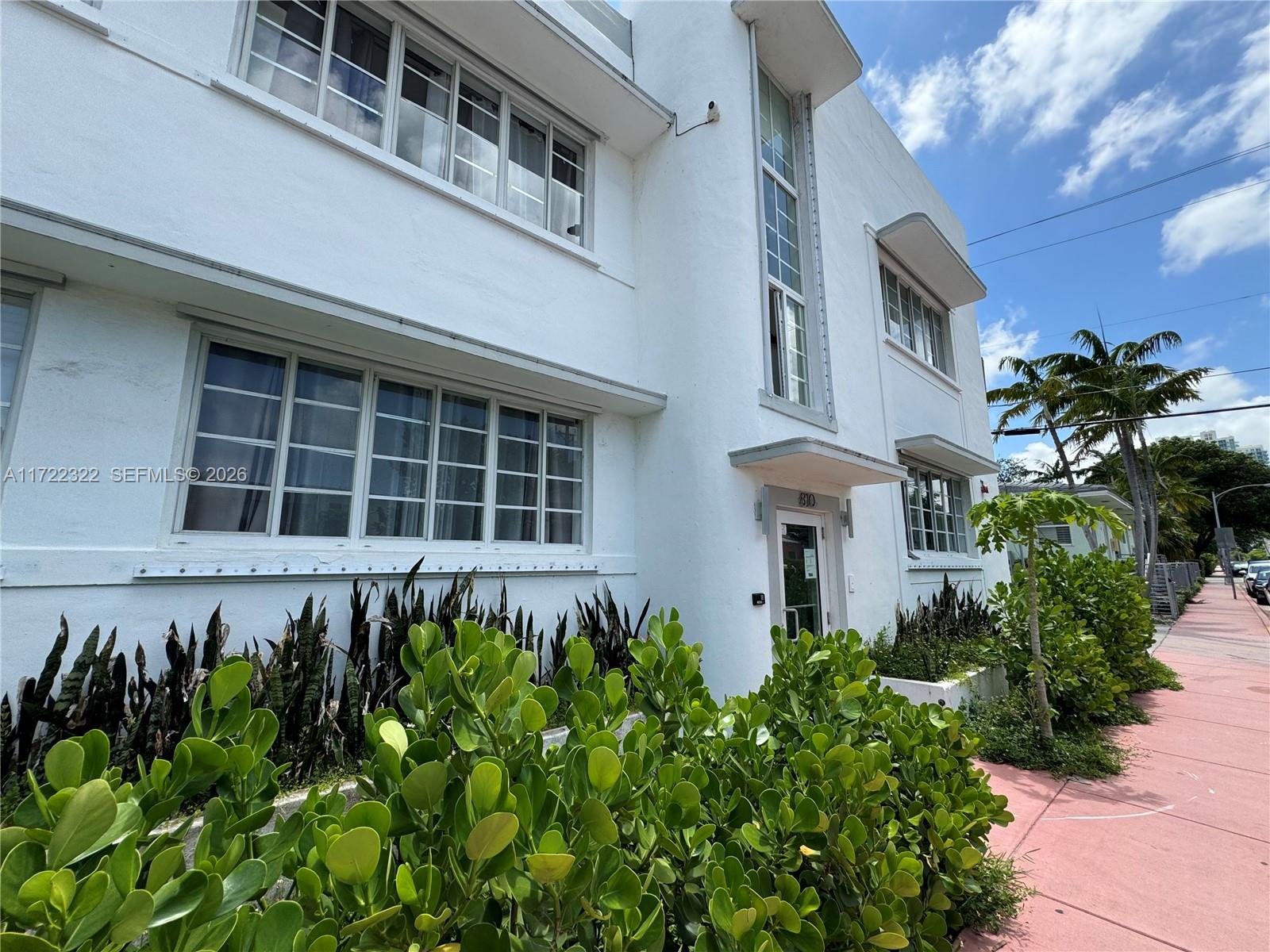 810 7th Street