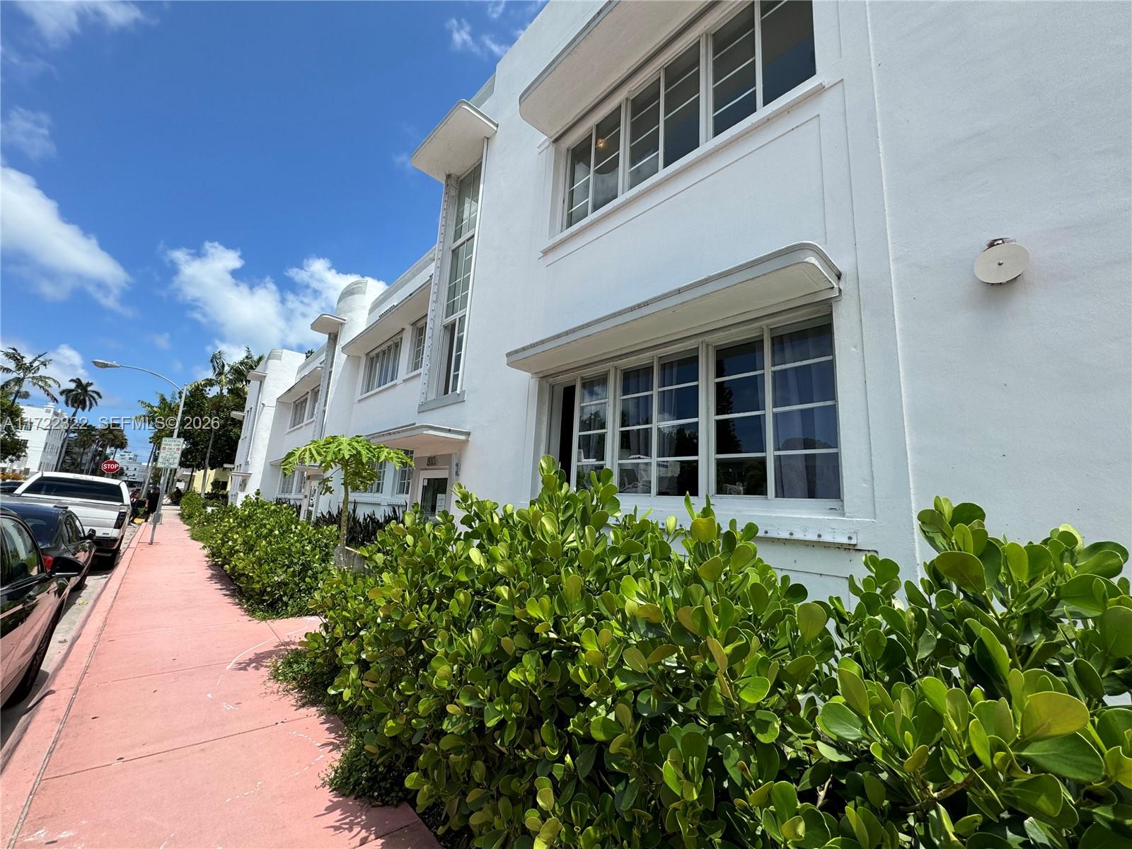 810 7th Street