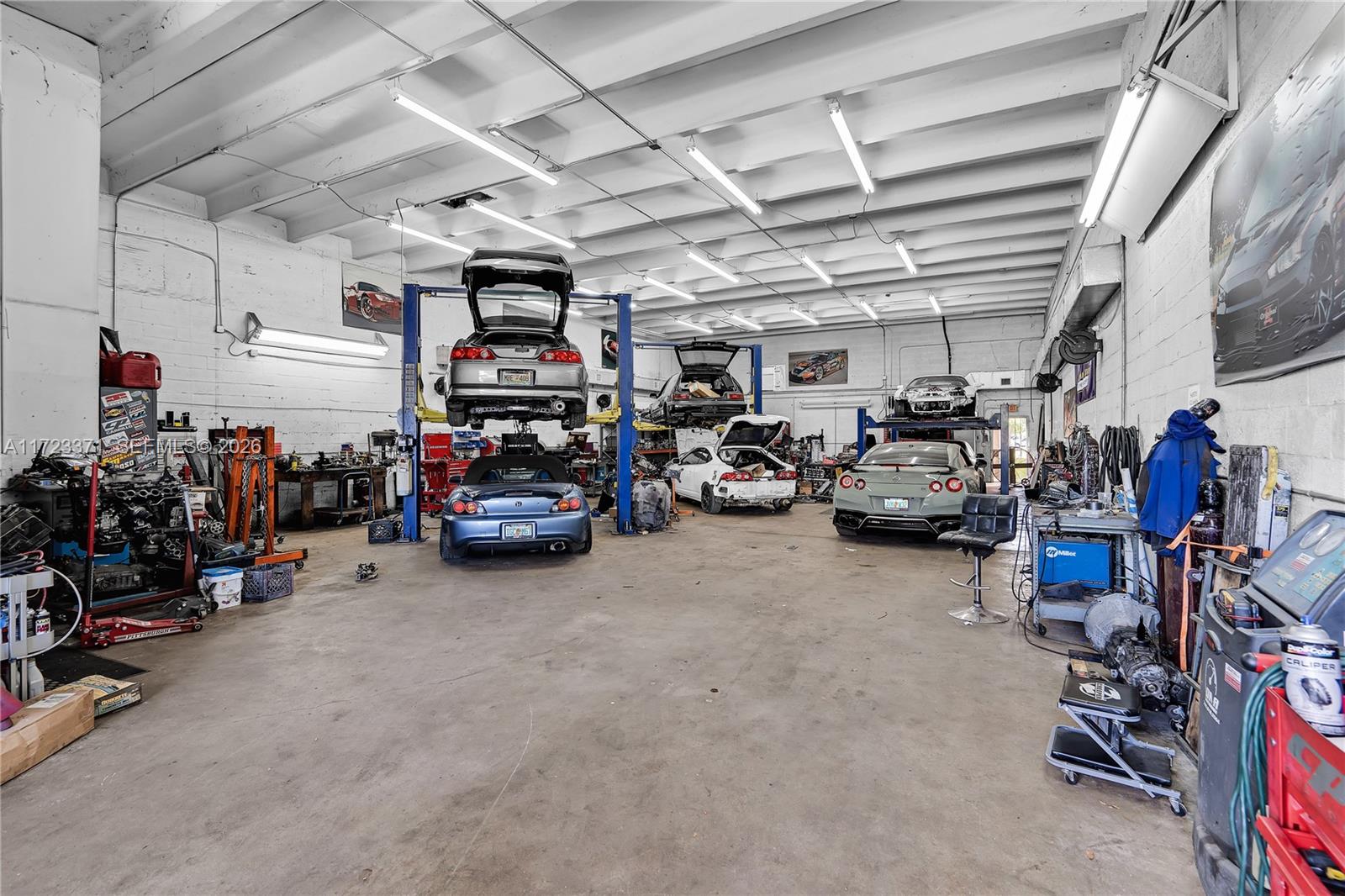 2700 W 79th Street