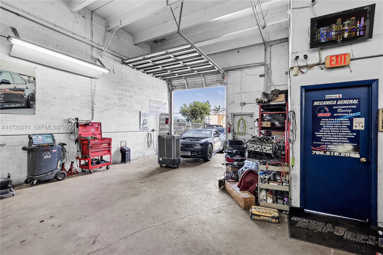 2700 W 79th Street