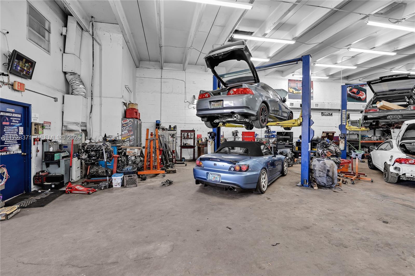 2700 W 79th Street