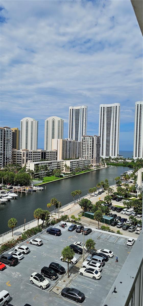 500 Bayview Drive