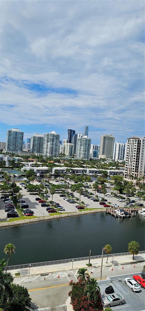 500 Bayview Drive