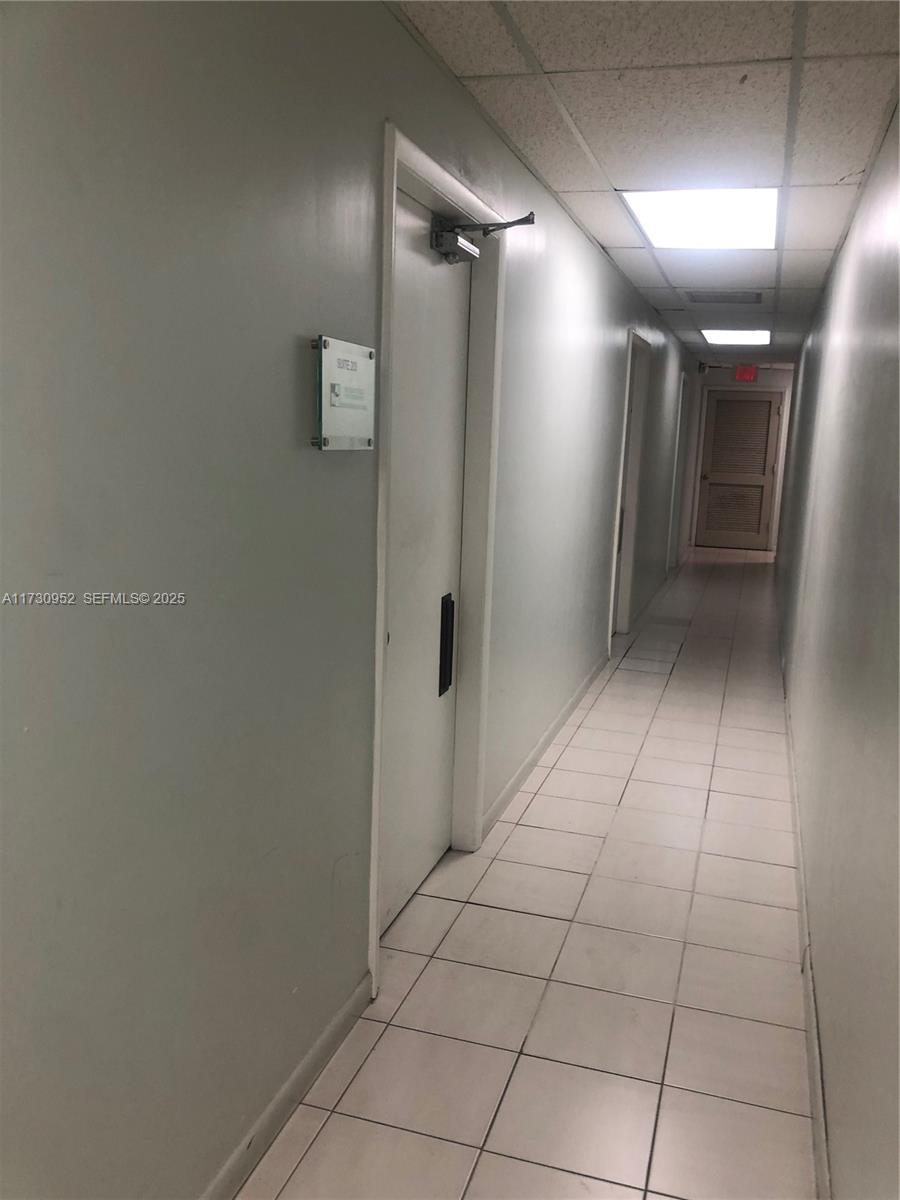 1385 SW 22