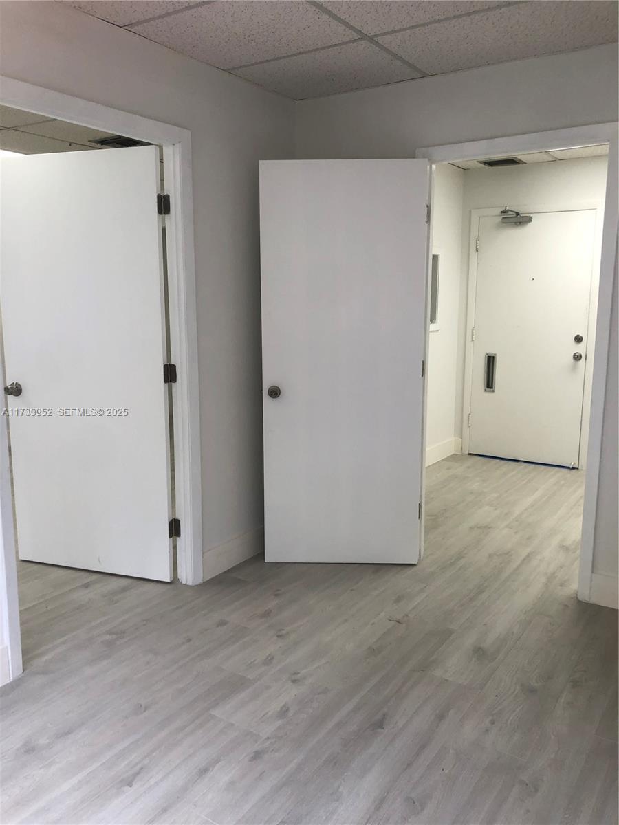 1385 SW 22