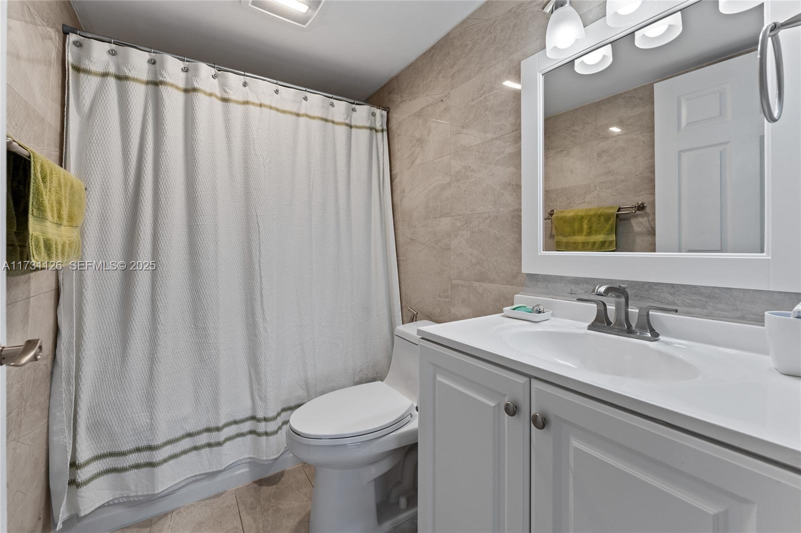 605 NW 72nd Avenue