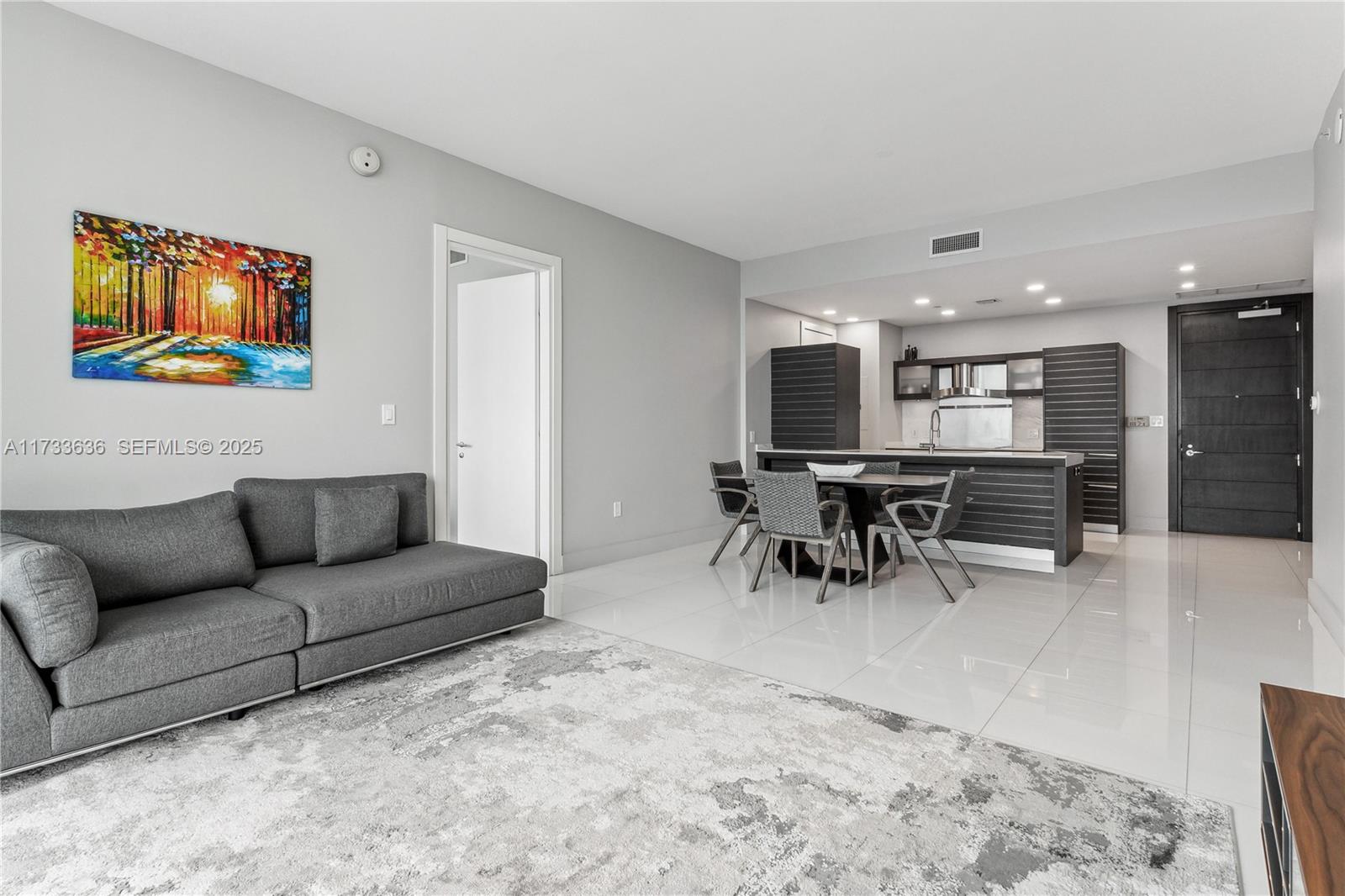 200 Biscayne Boulevard Way