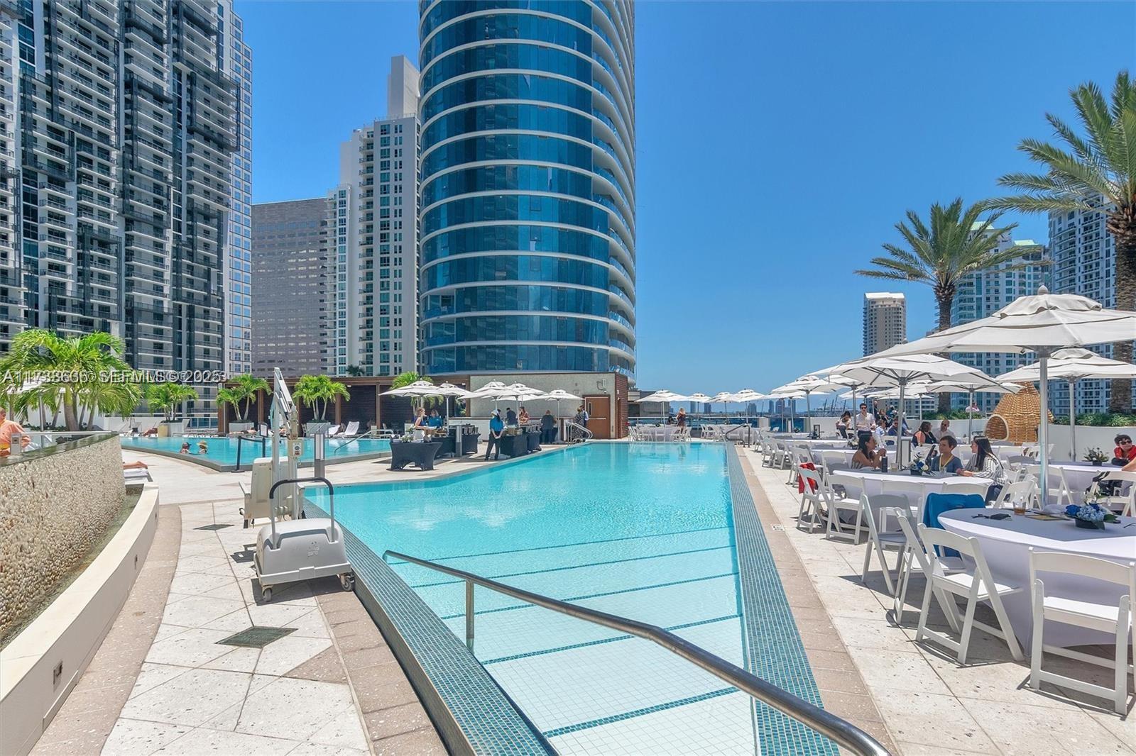200 Biscayne Boulevard Way