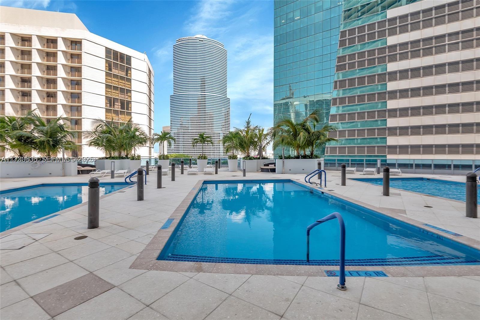 200 Biscayne Boulevard Way