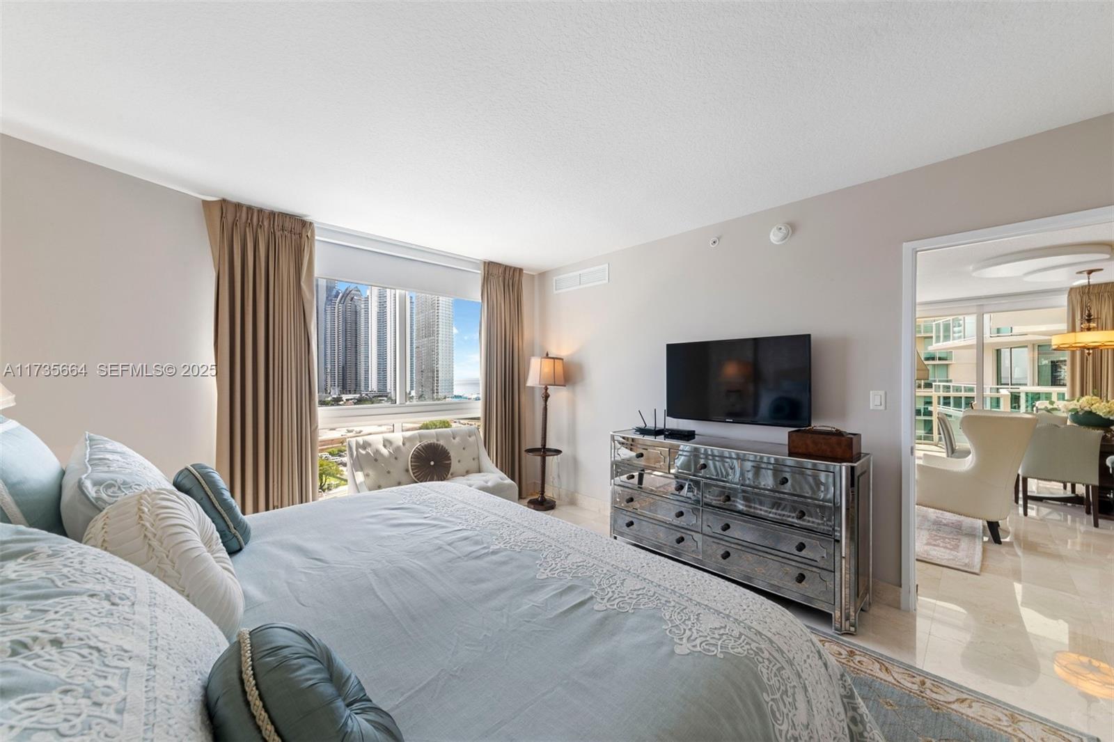 250 Sunny Isles Boulevard
