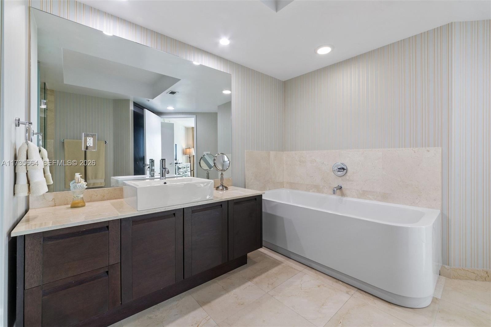250 Sunny Isles Boulevard