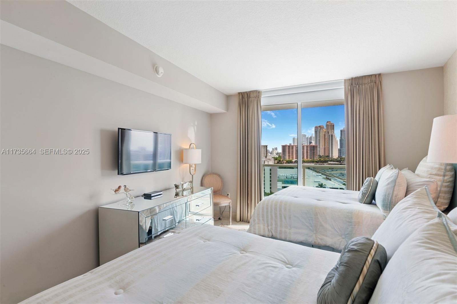 250 Sunny Isles Boulevard