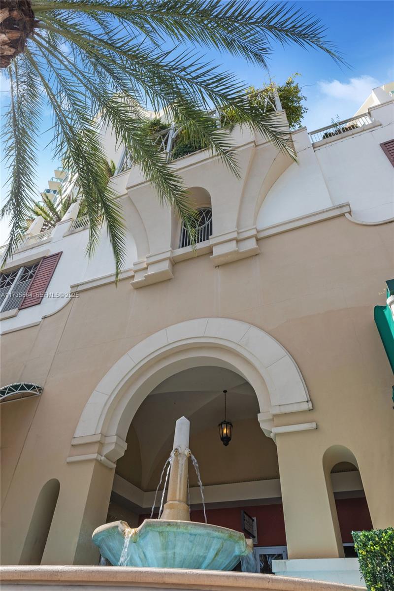 250 Sunny Isles Boulevard