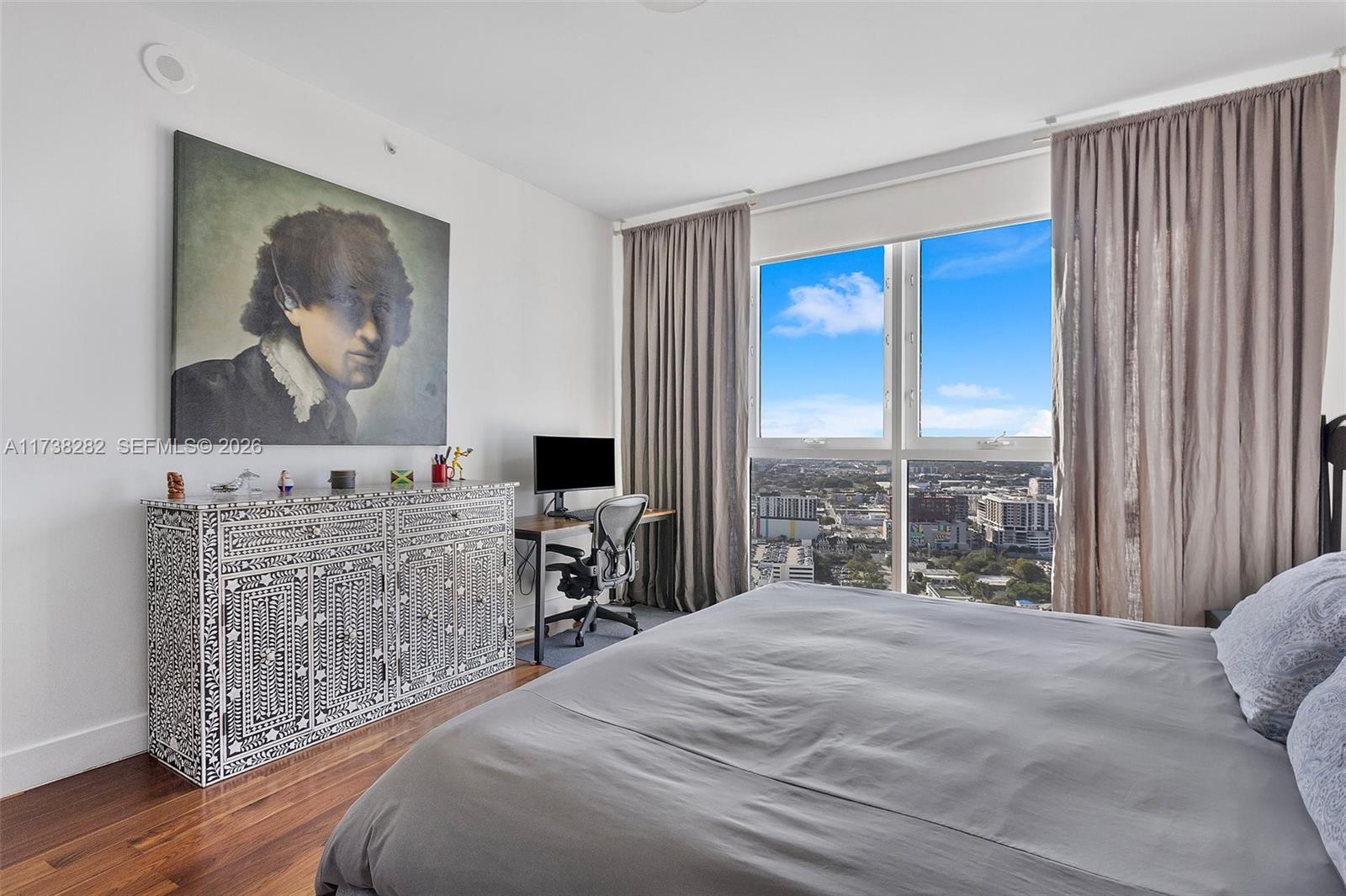 2020 N Bayshore Drive