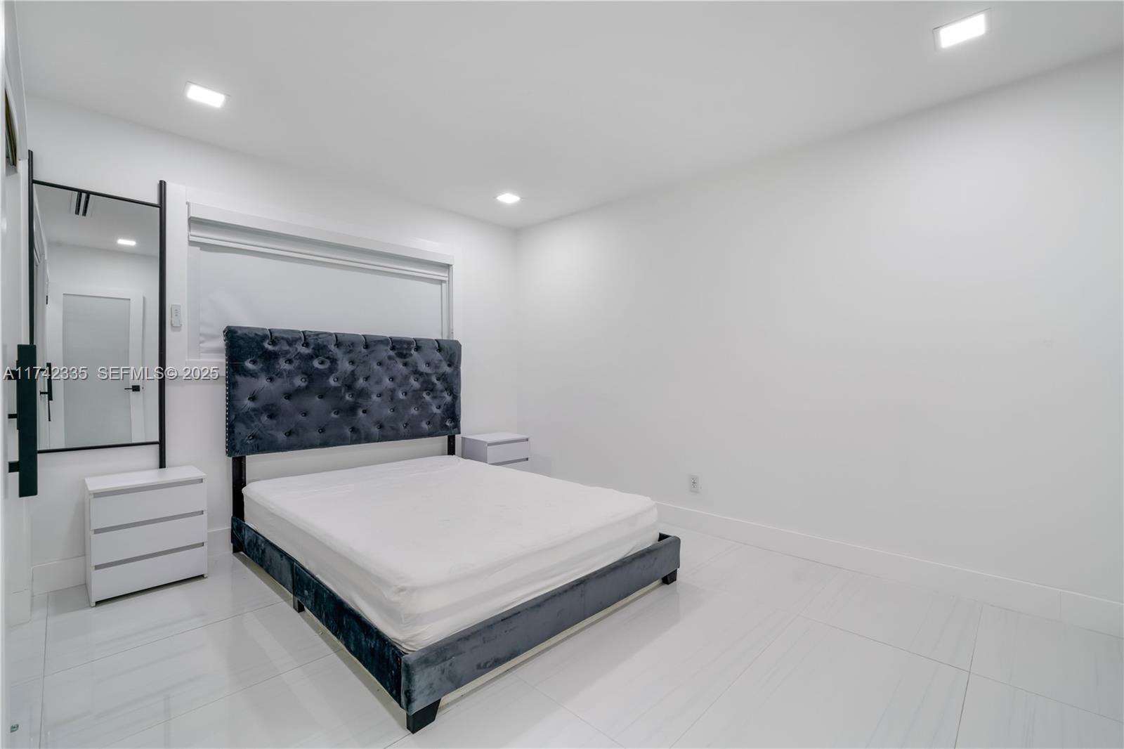 2700 NE 135th Street