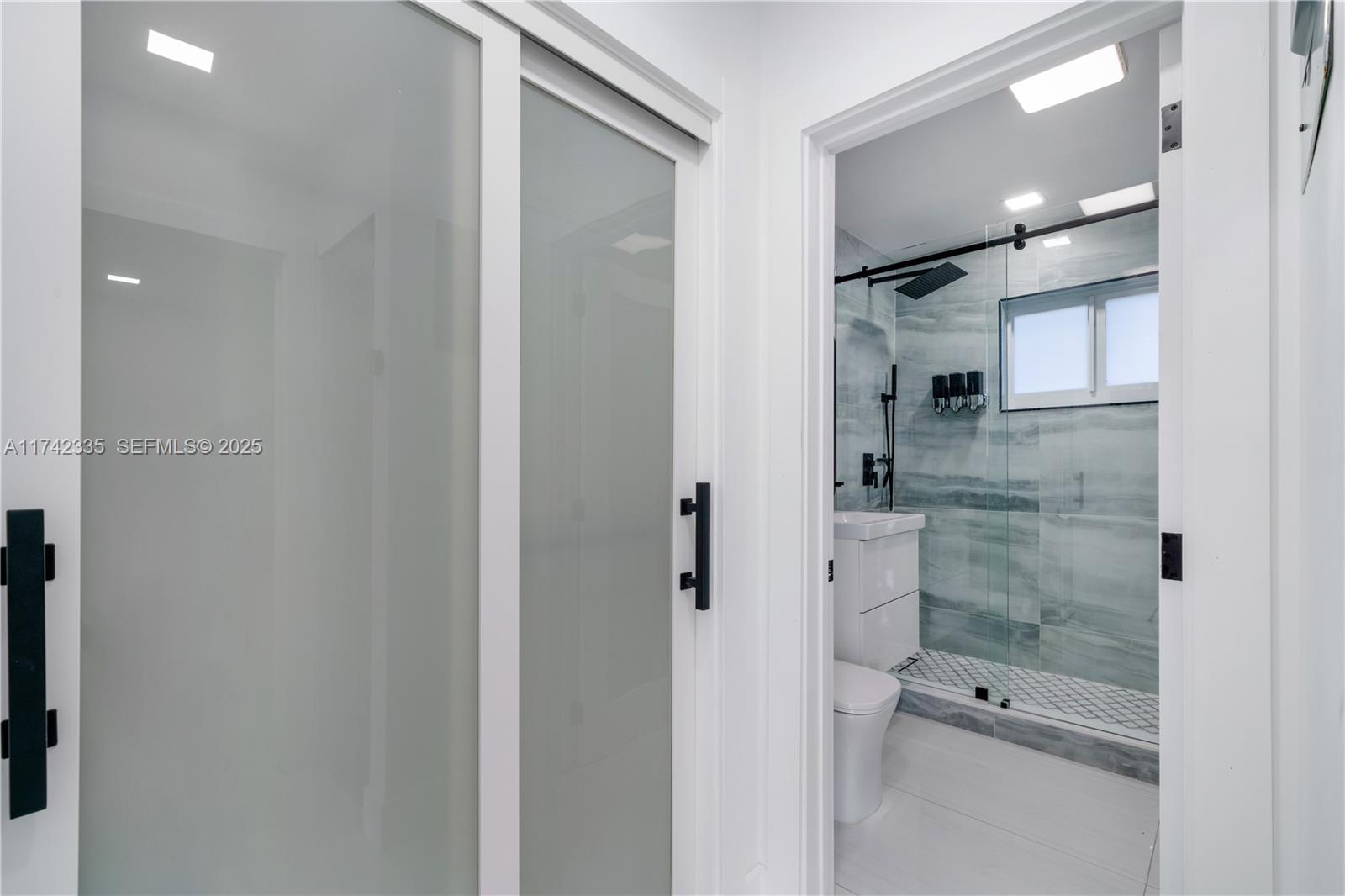 2700 NE 135th Street
