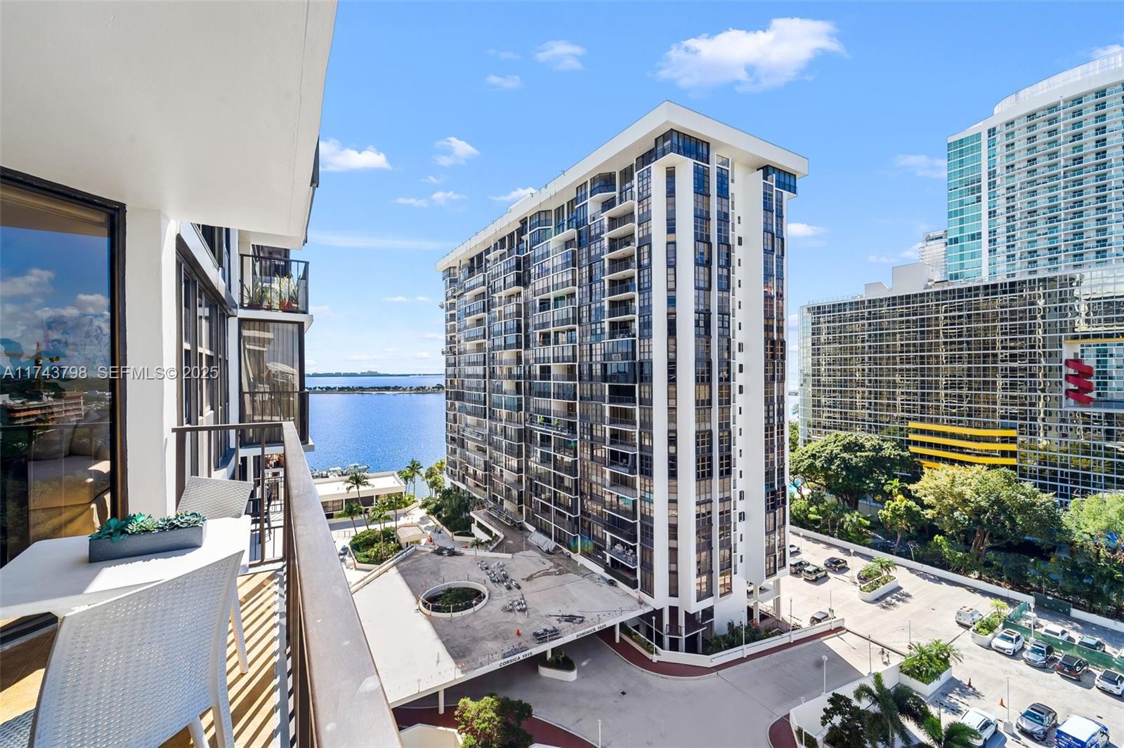 1915 Brickell Avenue