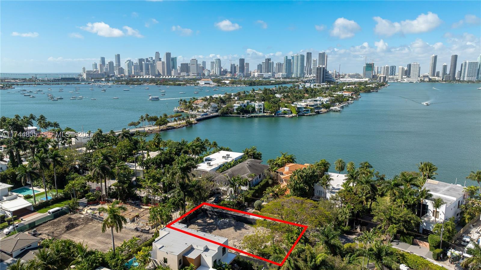 315 W San Marino Drive