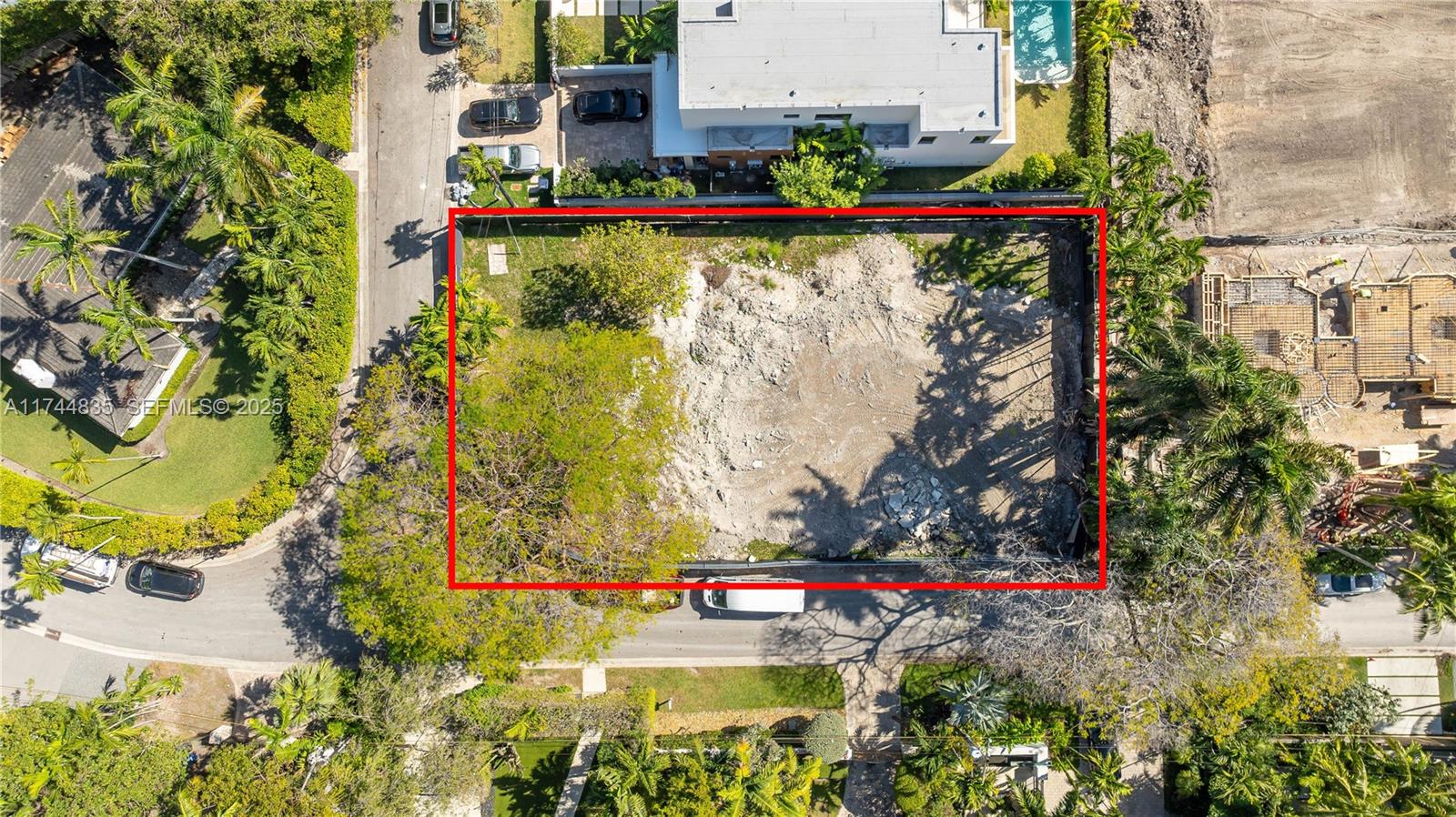 315 W San Marino Drive