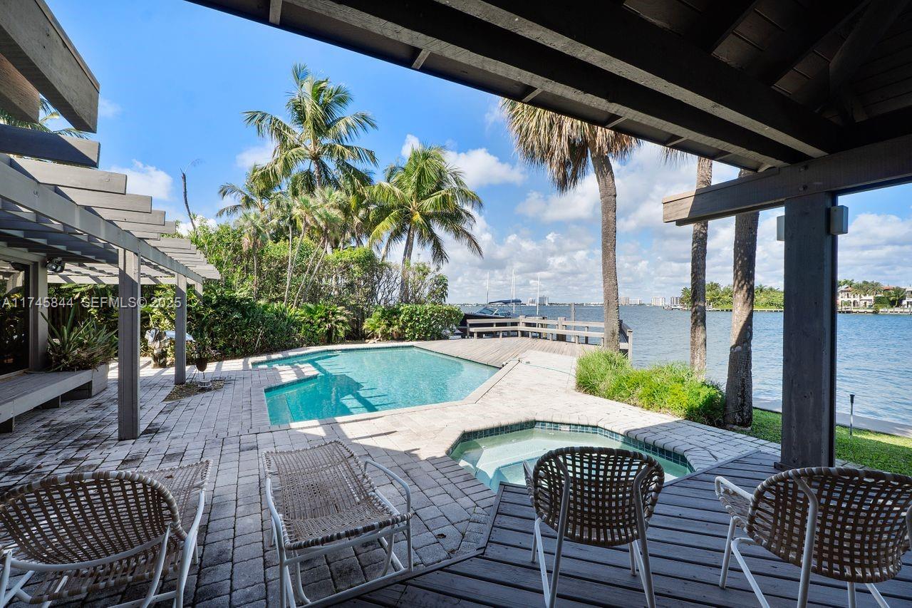 765 N Shore Drive