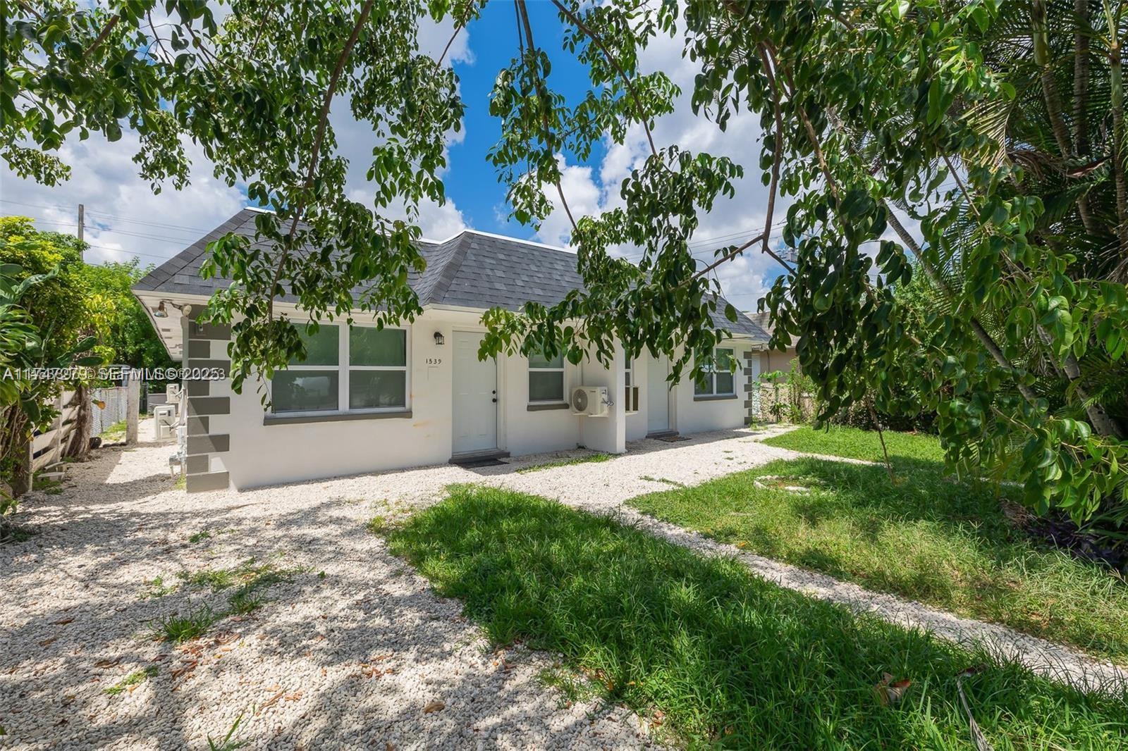 1539 NW 8th Avenue gallery image #10
