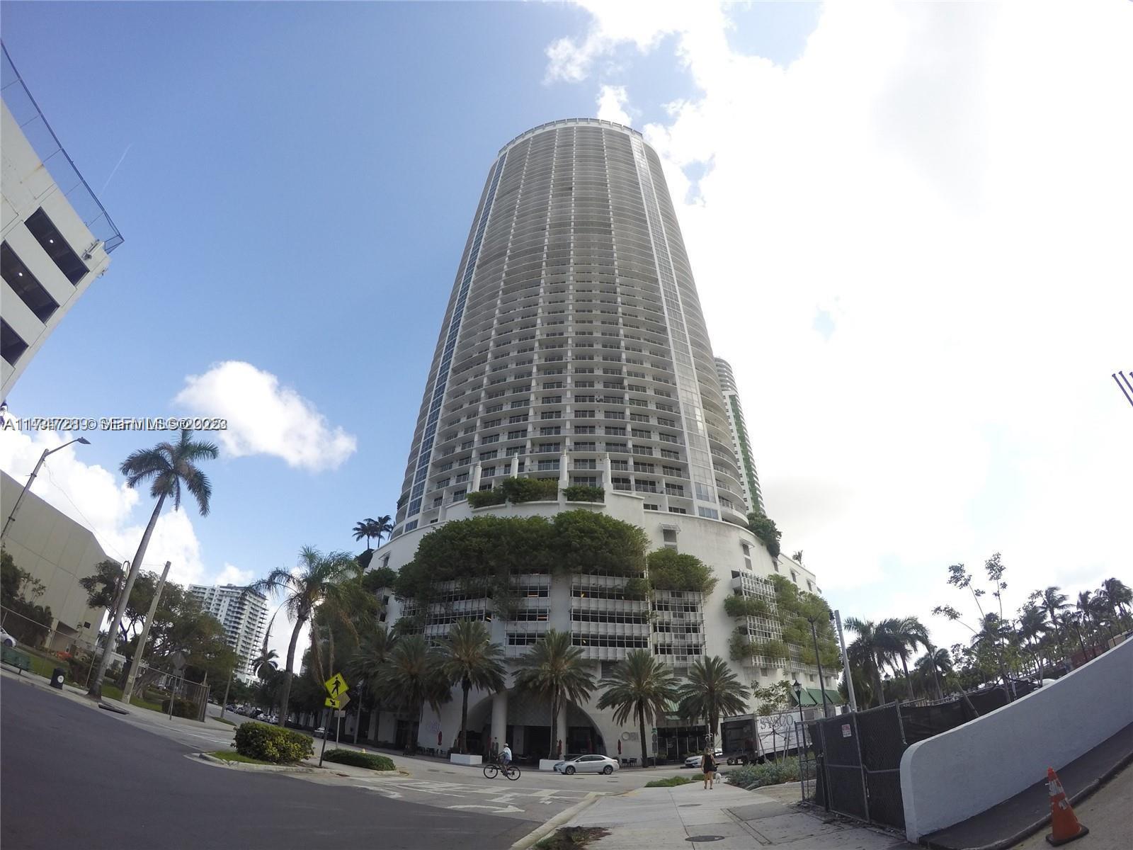 1750 N Bayshore Drive