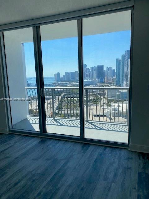 1750 N Bayshore Drive