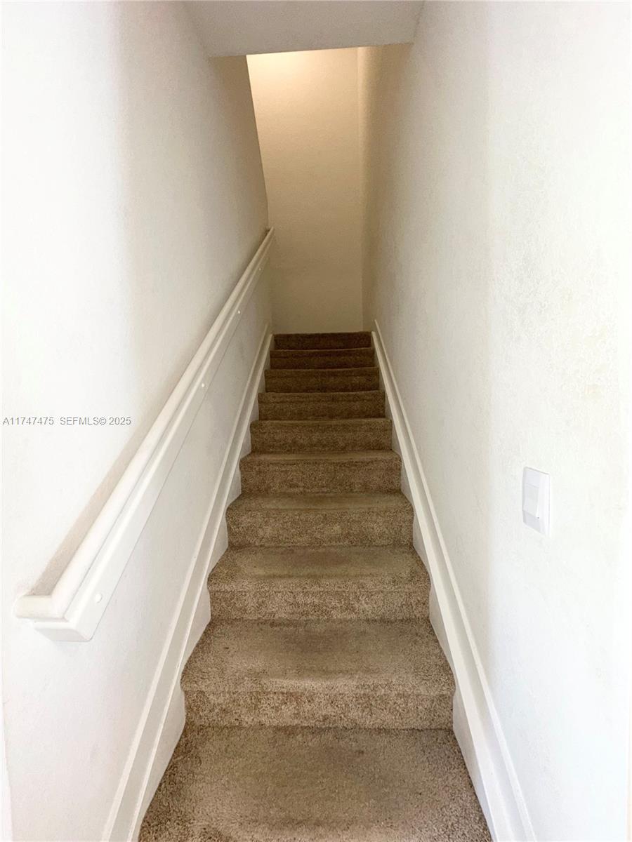 1848 SE 7 Terrace